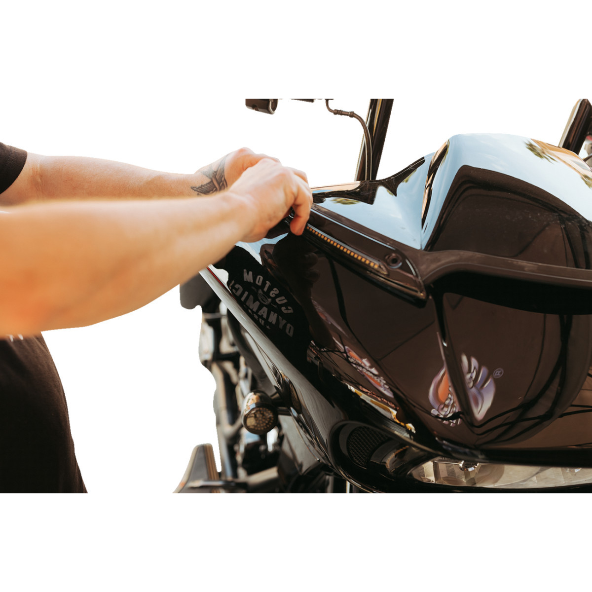 Custom Dynamics #CD-RG-WT-AW2-B - Windshield Trim - Black