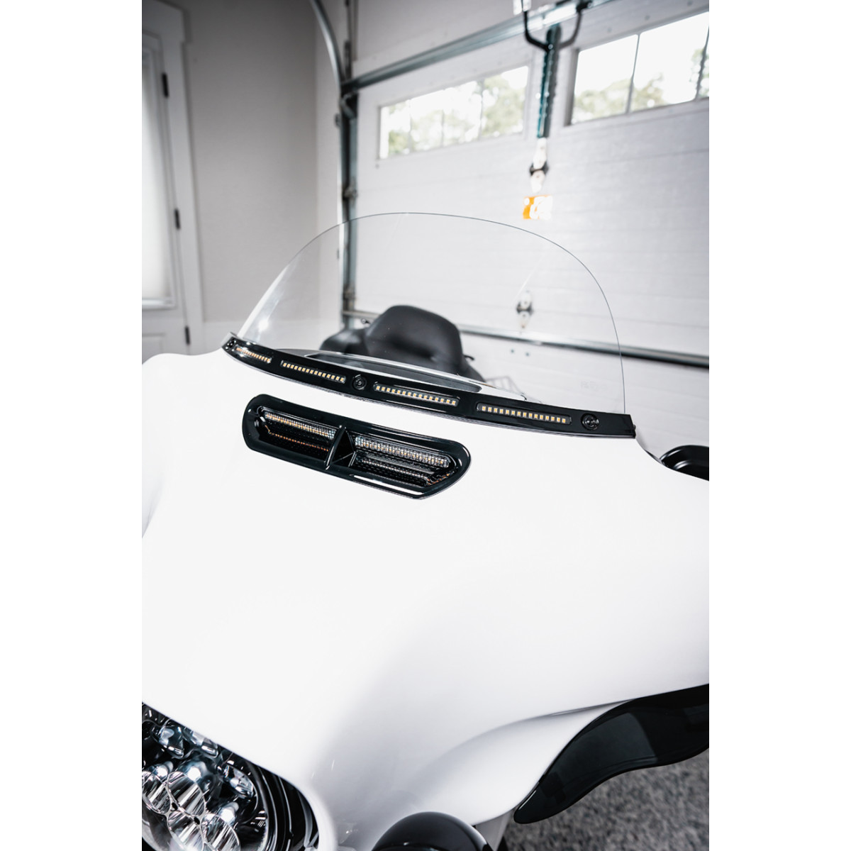 Custom Dynamics #CD-WT2-SEQ-14-B - Windshield Trim - Sequential Turn Signals - Black