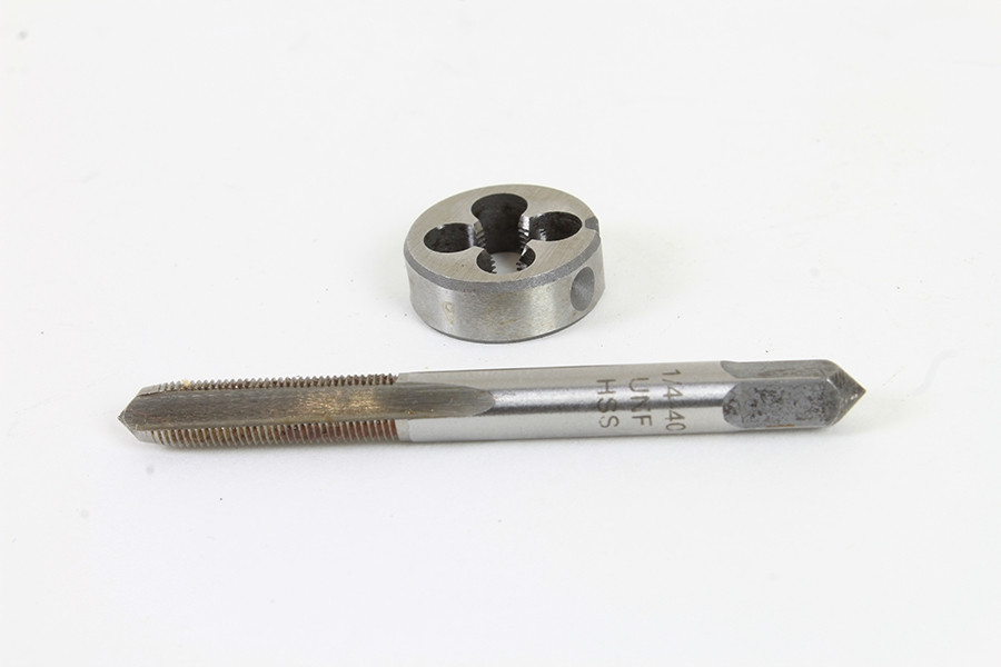 V-Twin - Linkert Hand Tool Tap/Die 1/4 inch X 40 Set