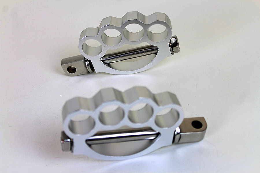 Wyatt Gatling #P17-6445C - Knuckle Footpeg Set Chrome