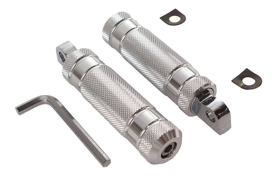 Wyatt Gatling #17-0425KB - Silver Knurled Four Grooved Footpeg Set