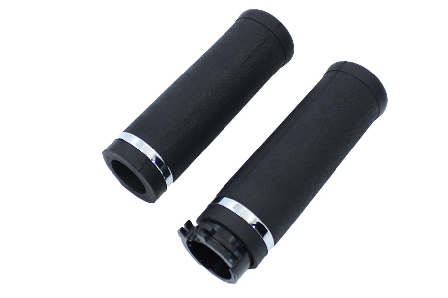 Wyatt Gatling #17-0556 - Black Grip Set with Chrome End Caps