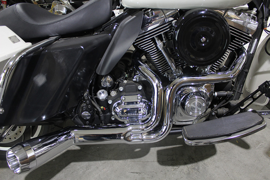 V-Twin #9094 - FLT Offset Megaphone 2:1 1-3/4 inch Exhaust Chrome with Chro