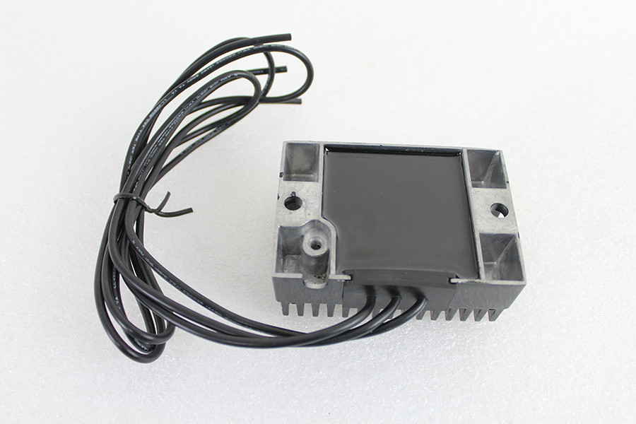 V-Twin - 12 Volt Solid State Regulator