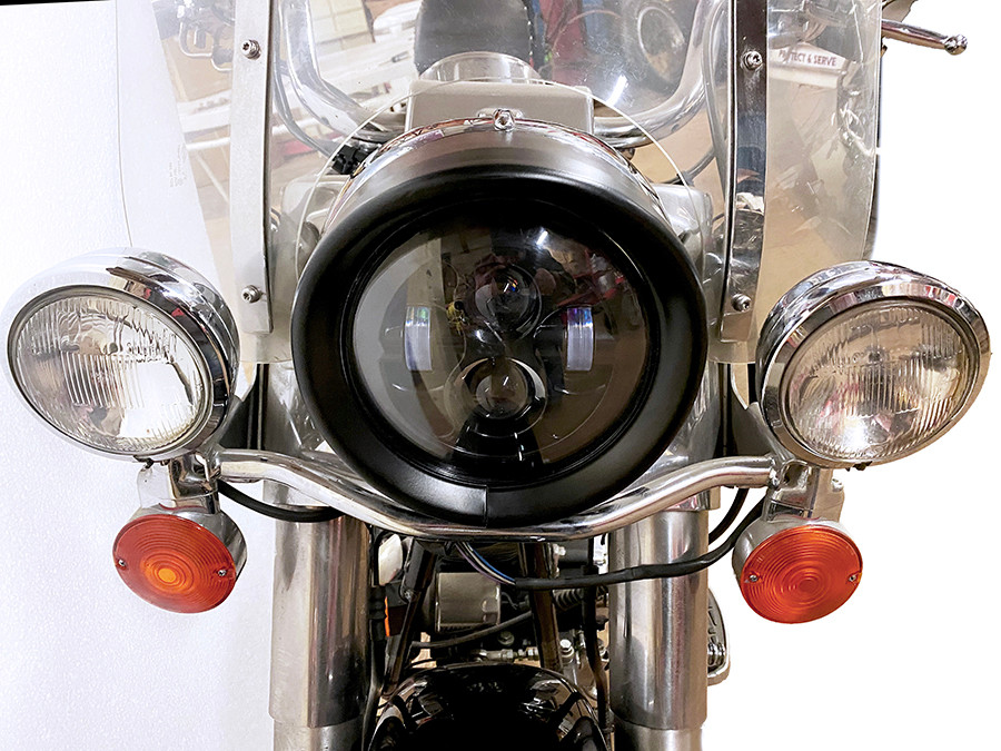 Wyatt Gatling #61400293 - Outer Headlamp Black Frenched Trim Ring with Visor