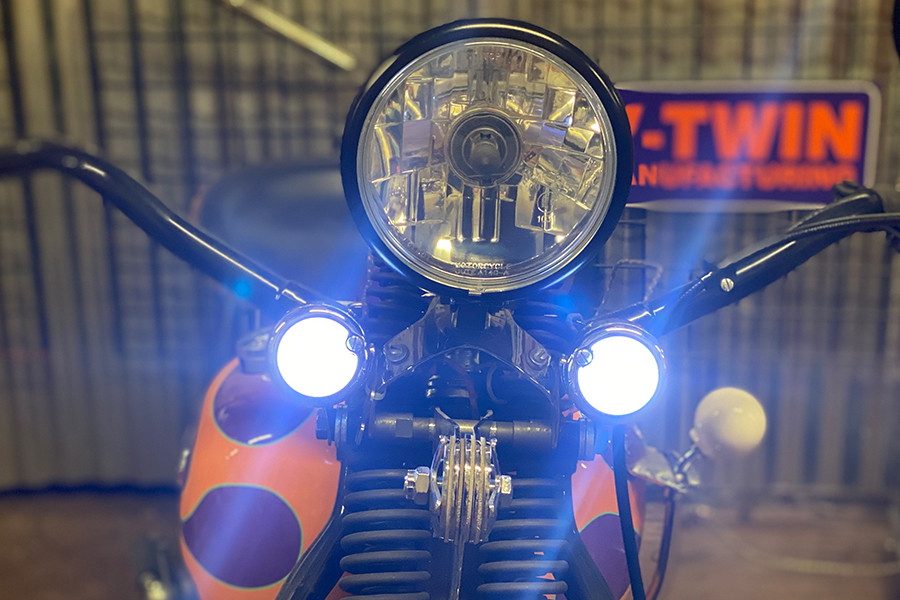 Wyatt Gatling - White Replica Guide Bullet Marker Lamp Set