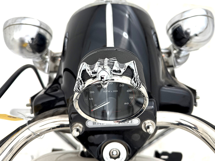 V-Twin - 5-3/4 inch Skull Accessory