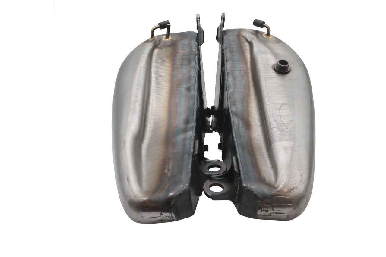 V-Twin - Factory Sample Bobbed 3.5 Gallon Gas Tank Set