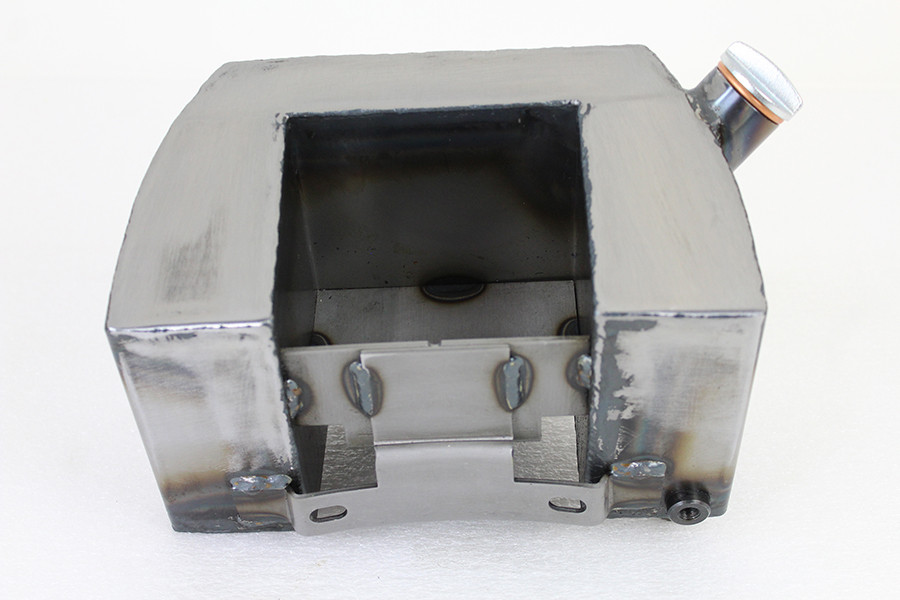 Wyatt Gatling - Center Post Mount Wrap Around Oil Tank Raw