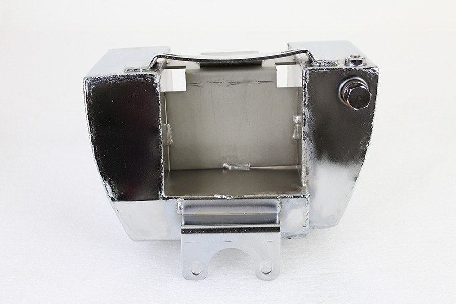 Wyatt Gatling - Center Post Mount Wrap Around Oil Tank Chrome