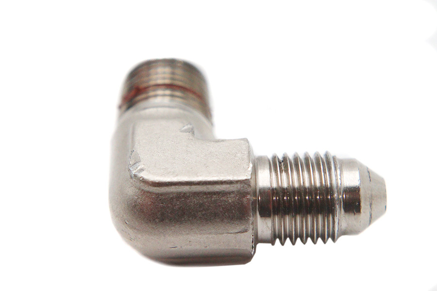 V-Twin #120188 - 90° Elbow Oil Line Fitting