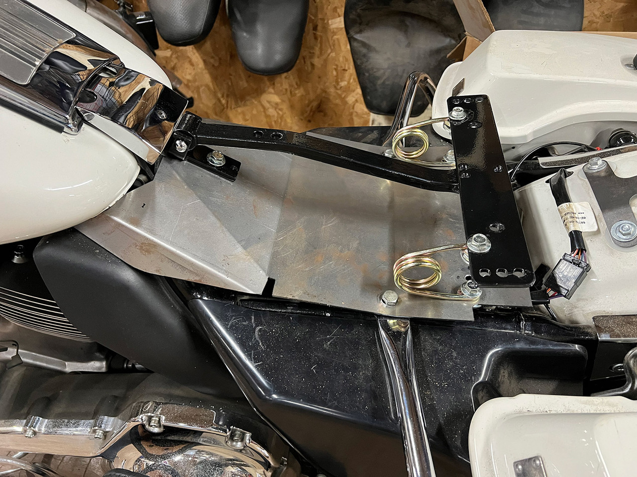 V-Twin #D-2907 - Seat Base Mount Plate Black