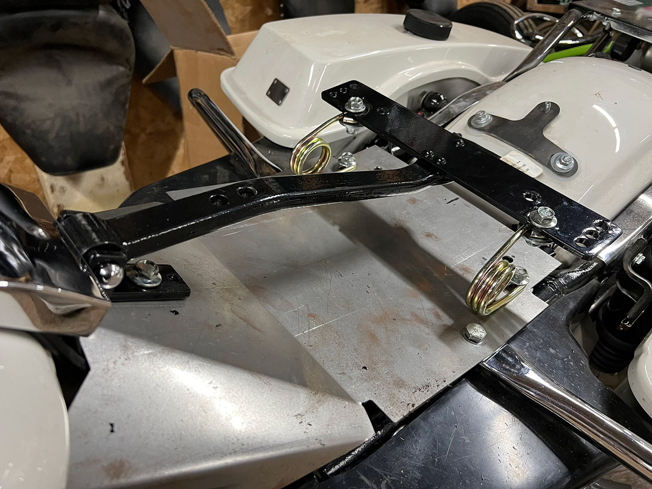 V-Twin #D-2907 - Seat Base Mount Plate Black
