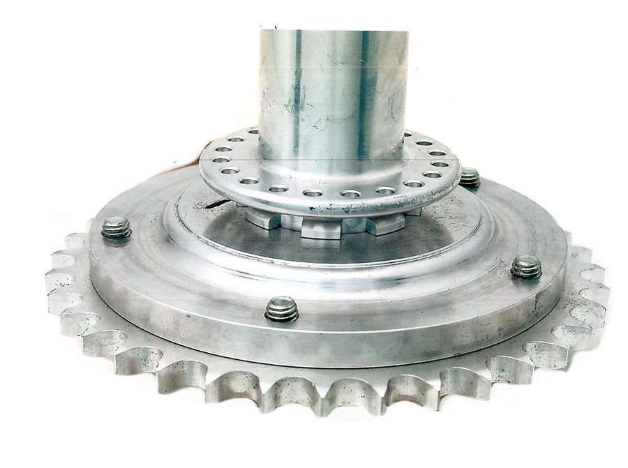 V-Twin #61020 - 750 XR Rear Wheel Hub Alloy