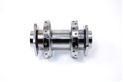V-Twin #19075 - Chrome Wheel Hub 3/4 inch Bearings