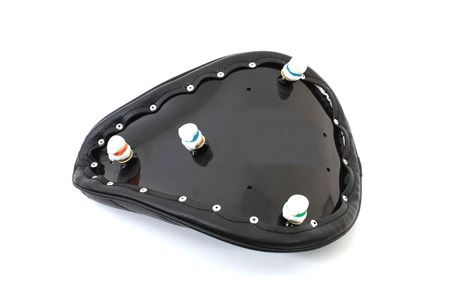 Bates #65056 - Bates Tuck and Roll Solo Seat