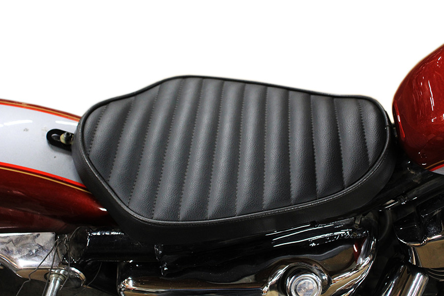 Bates - Bates Solo Seat Tuck and Roll Style Black