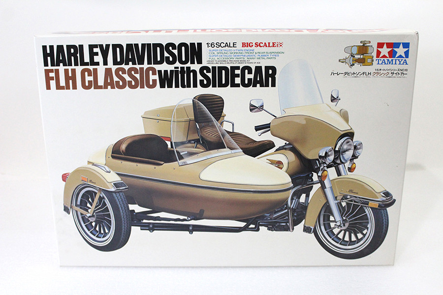 V-Twin - 1978 FLH Big Scale Display Model