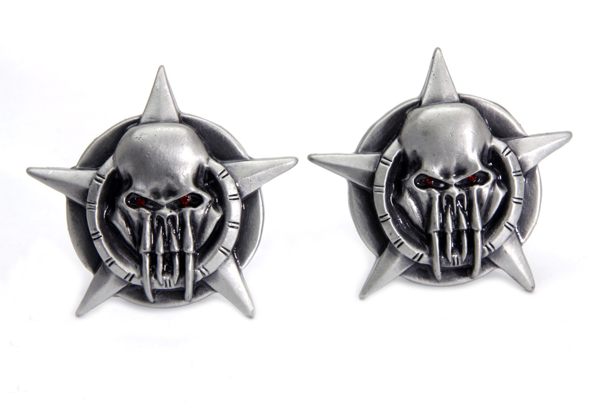 V-Twin #13-1226 - Skull on Star License Plate Topper Set