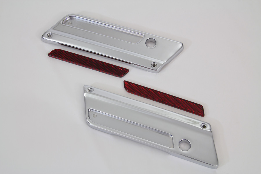 V-Twin - Wyatt Gatling Saddlebag Face Plate with Red Reflector Set