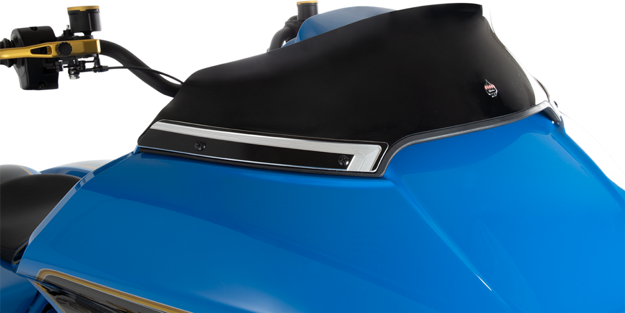 Windshield Trim - Scallop - Contrast Cut - FLTR 15+