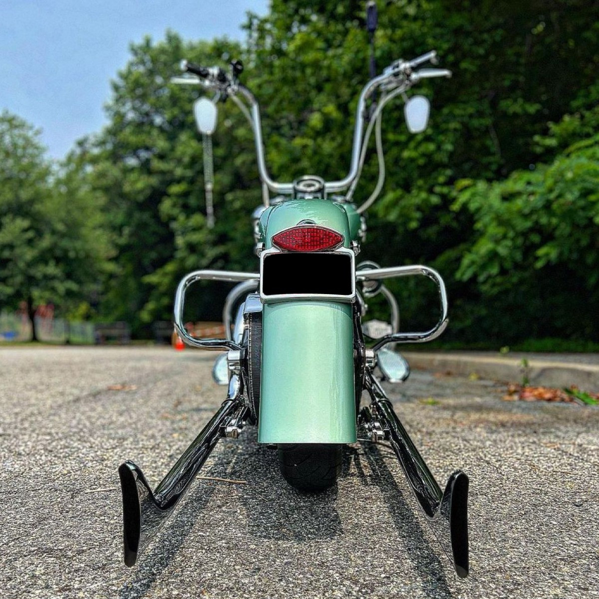 Hogworks Saddlebag Guards in Chrome for '05-'17 Harley® Softail Deluxe Flstn