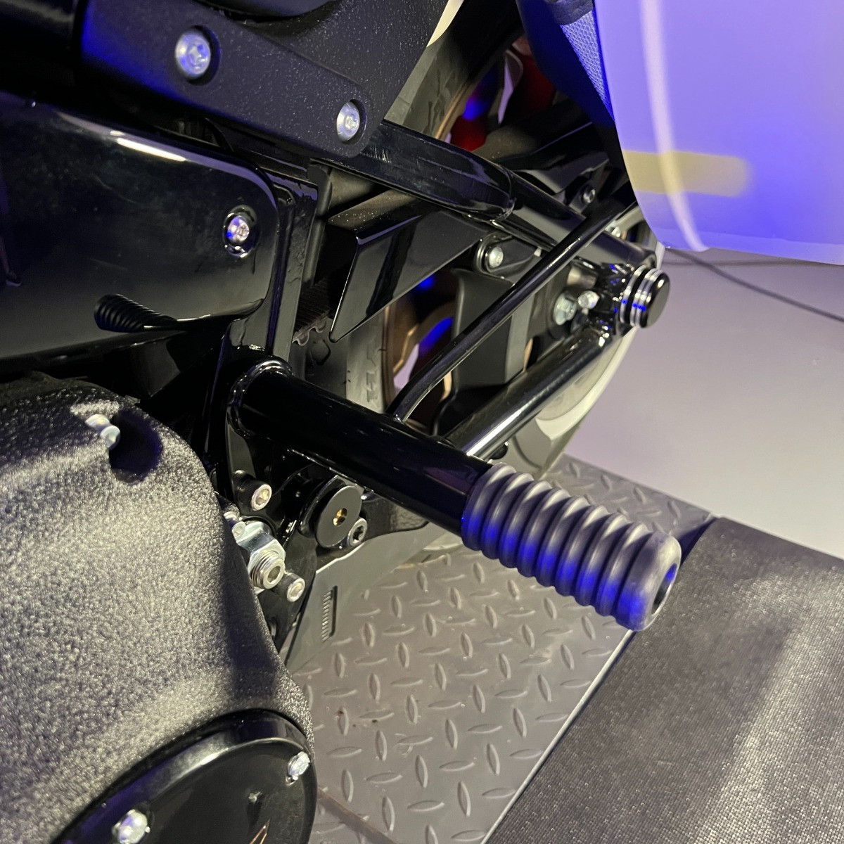 Hogworks Passenger Peg Crash Bar / Frame Slider for Harley® Softail Low Rider / Street Bob '18-'25