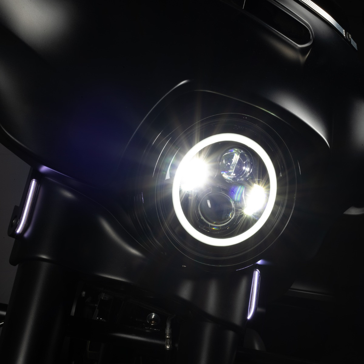 Hogworks 7" Led Black Halomaker® Headlight (daymaker Replacement) for Harley® Touring & Softail