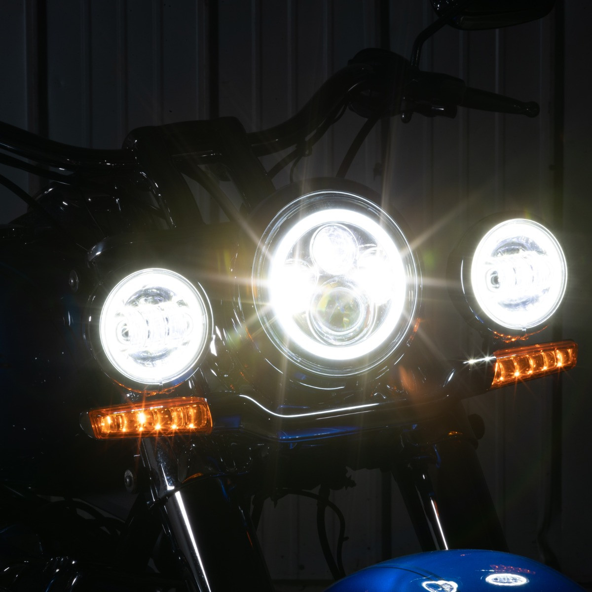 Hogworks Blackout 4.5" Led Halomaker® Auxiliary Passing Lamps for Harley® & Indian®
