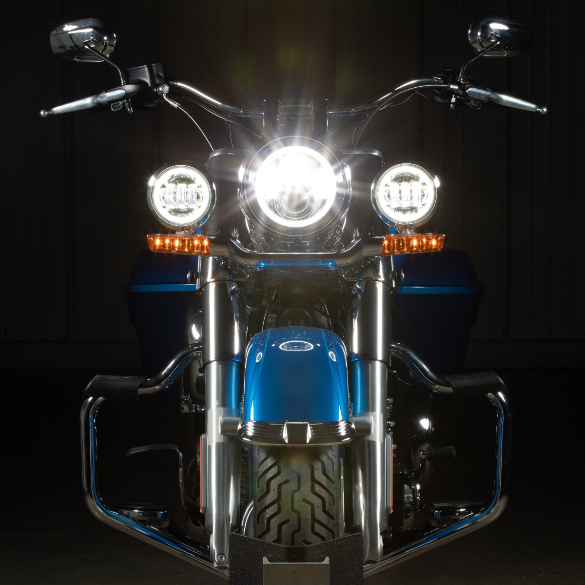 Hogworks Blackout 4.5" Led Halomaker® Auxiliary Passing Lamps for Harley® & Indian®