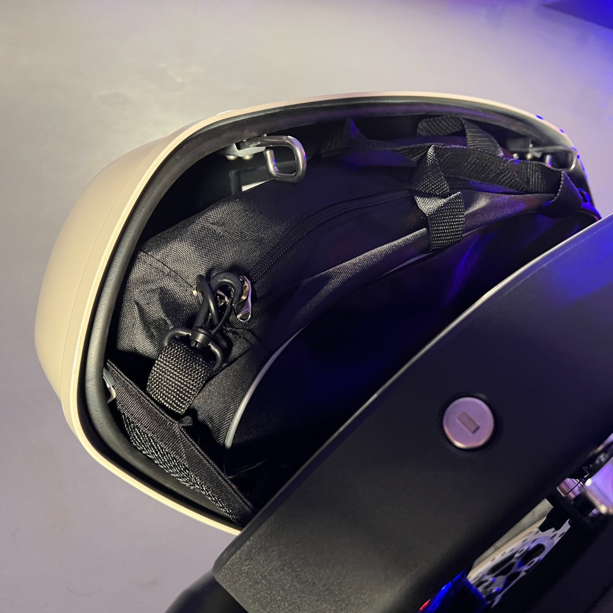 Hogworks Saddlebag Travel Packs for '18-'25 Low Rider ST / Sport Glide