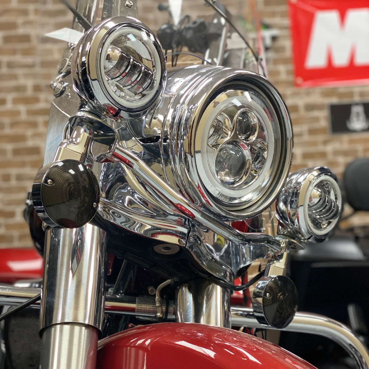 Hogworks Hogworkz® Smoked Turn Signal Pancake Style Lens Covers for Harley-davidson®