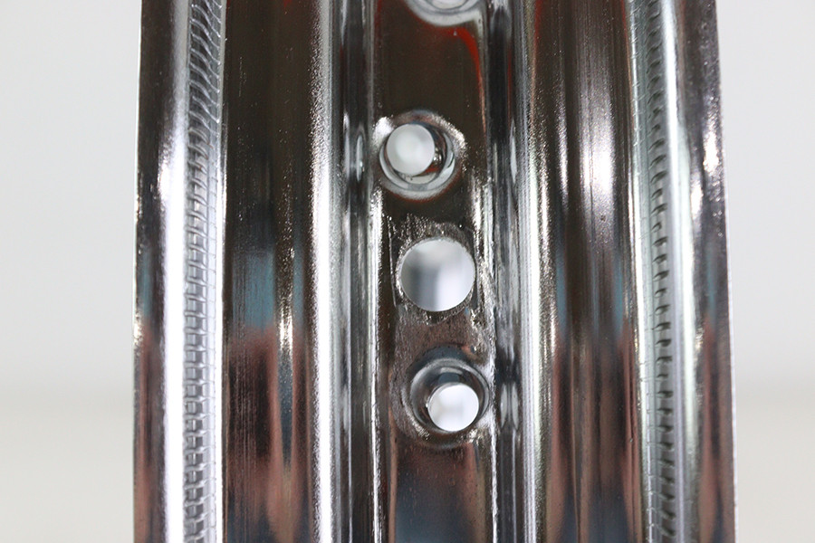 V-Twin #11229 - 18 inch X 2.5 inch Drop Center Chrome Wheel Rim