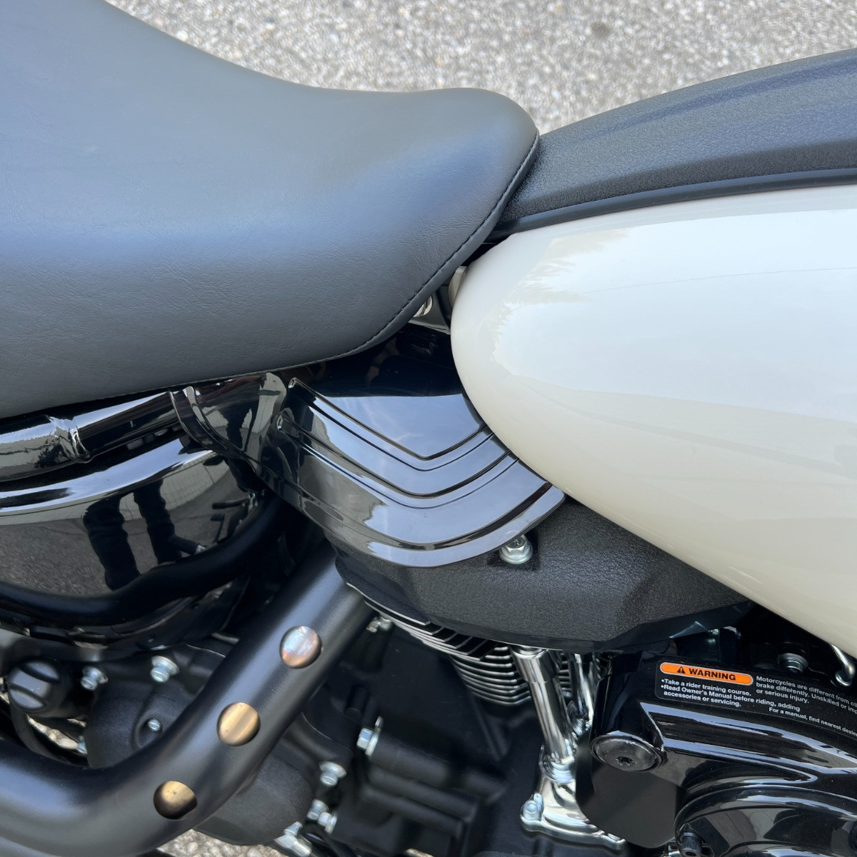 Hogworks Mid-frame Air Deflectors for Harley® Softail '18-'25 | Smoked