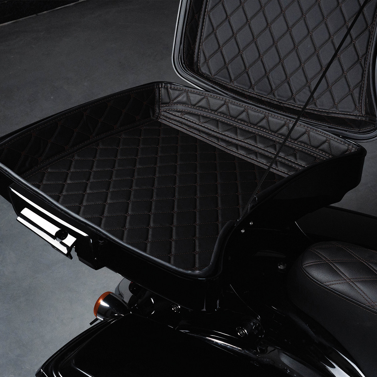 Hogworks Hogworkz® Razor Tour Pack Liner | Black w/ Black Stitching