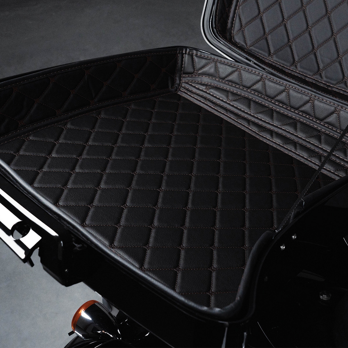 Hogworks Hogworkz® Razor Tour Pack Liner | Black w/ Black Stitching