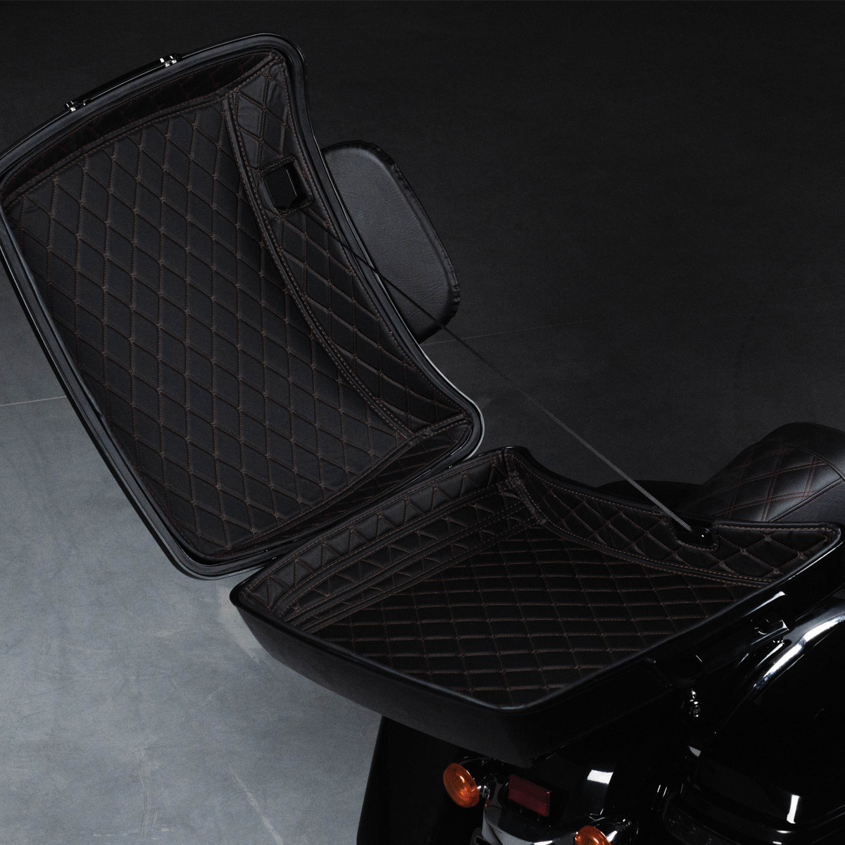 Hogworks Hogworkz® Razor Tour Pack Liner | Black w/ Black Stitching