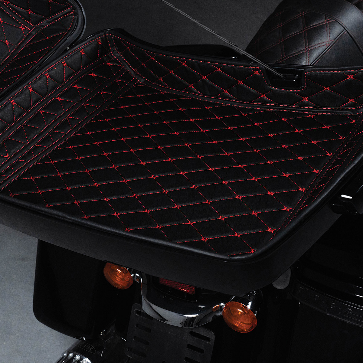 Hogworks Hogworkz® Razor Tour Pack Liner | Black w/ Red Stitching