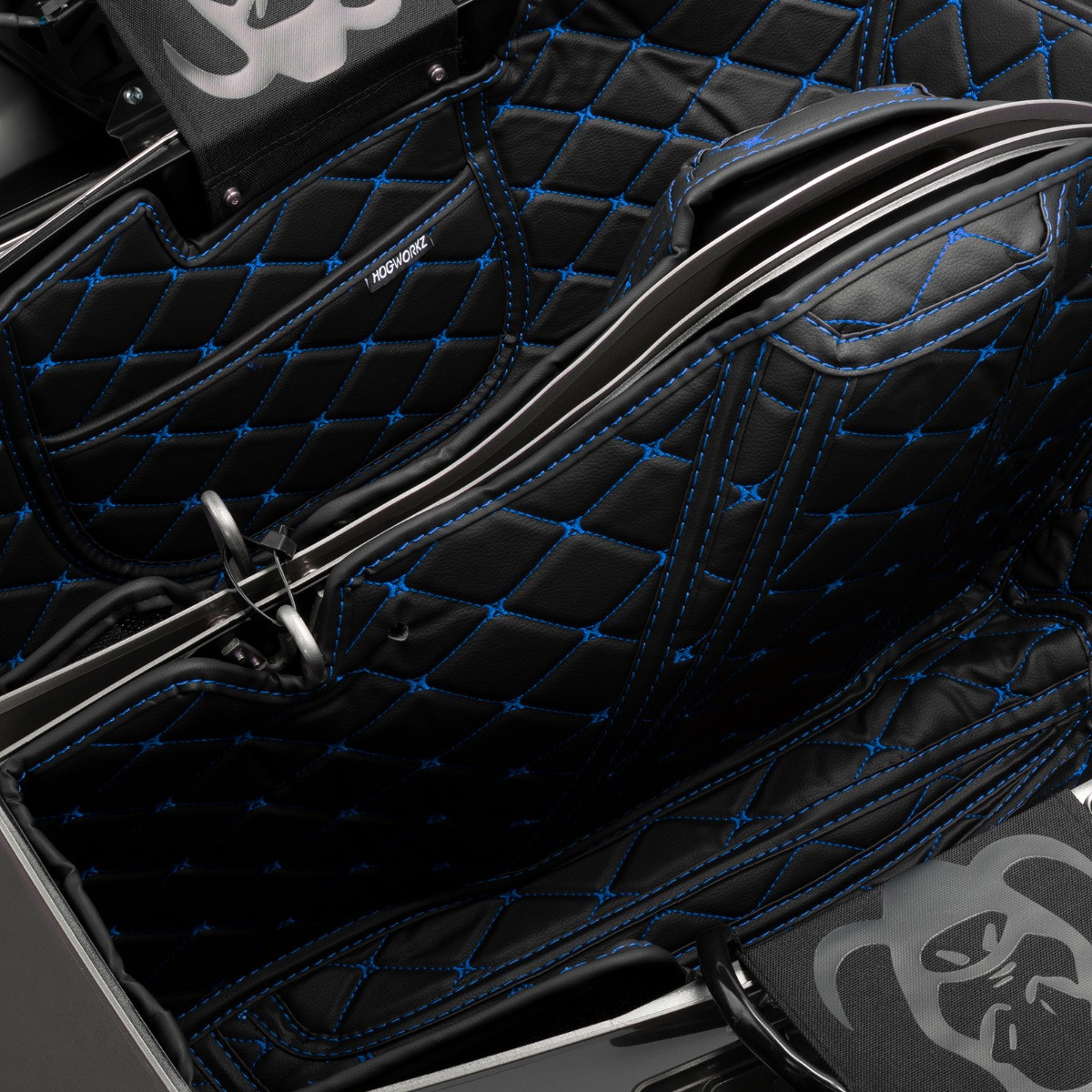 Hogworks Hogworkz® Saddlebag Liners for Harley® Street Glide & Road Glide '24-'25 | Black w/ Blue Stitching