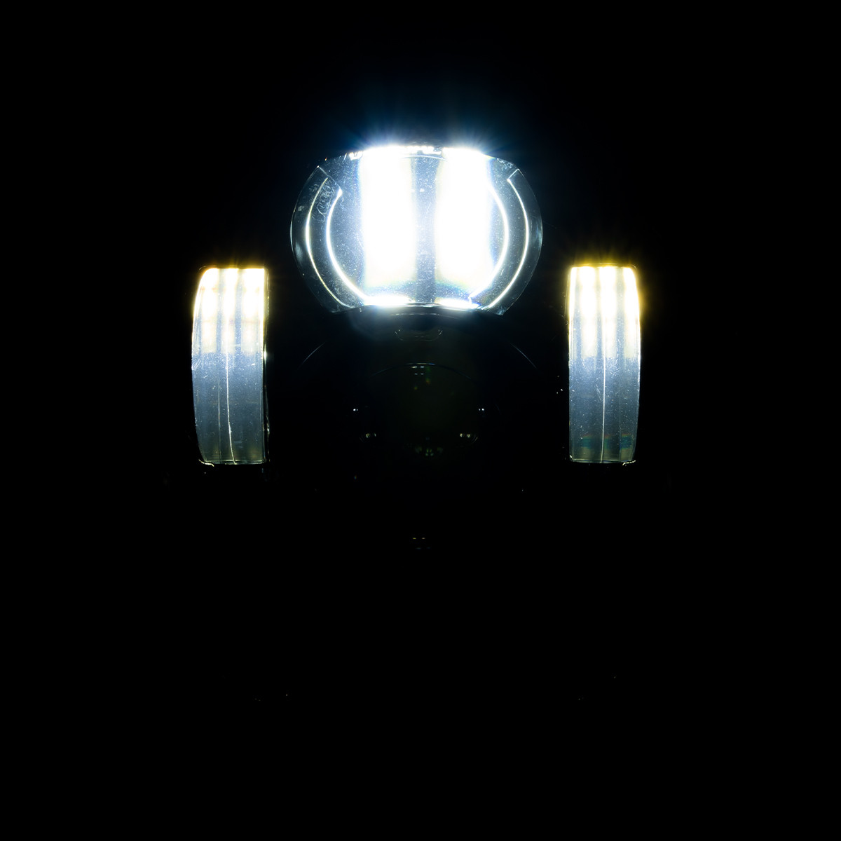 Hogworks 5 3/4" Led Chrome V2 Headlight for Honda® Vt1300 Fury / Sabre / Stateline / Interstate '10-'25