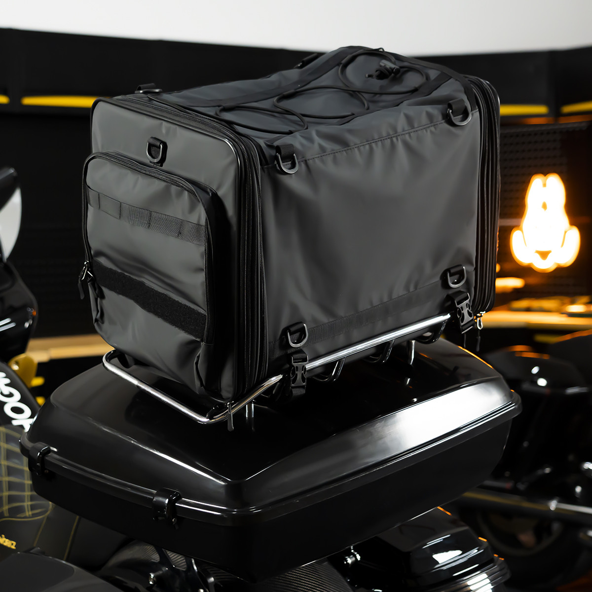 Hogworks Hogworkz® Premium Expandable Trunk Luggage Rack Bag | Max