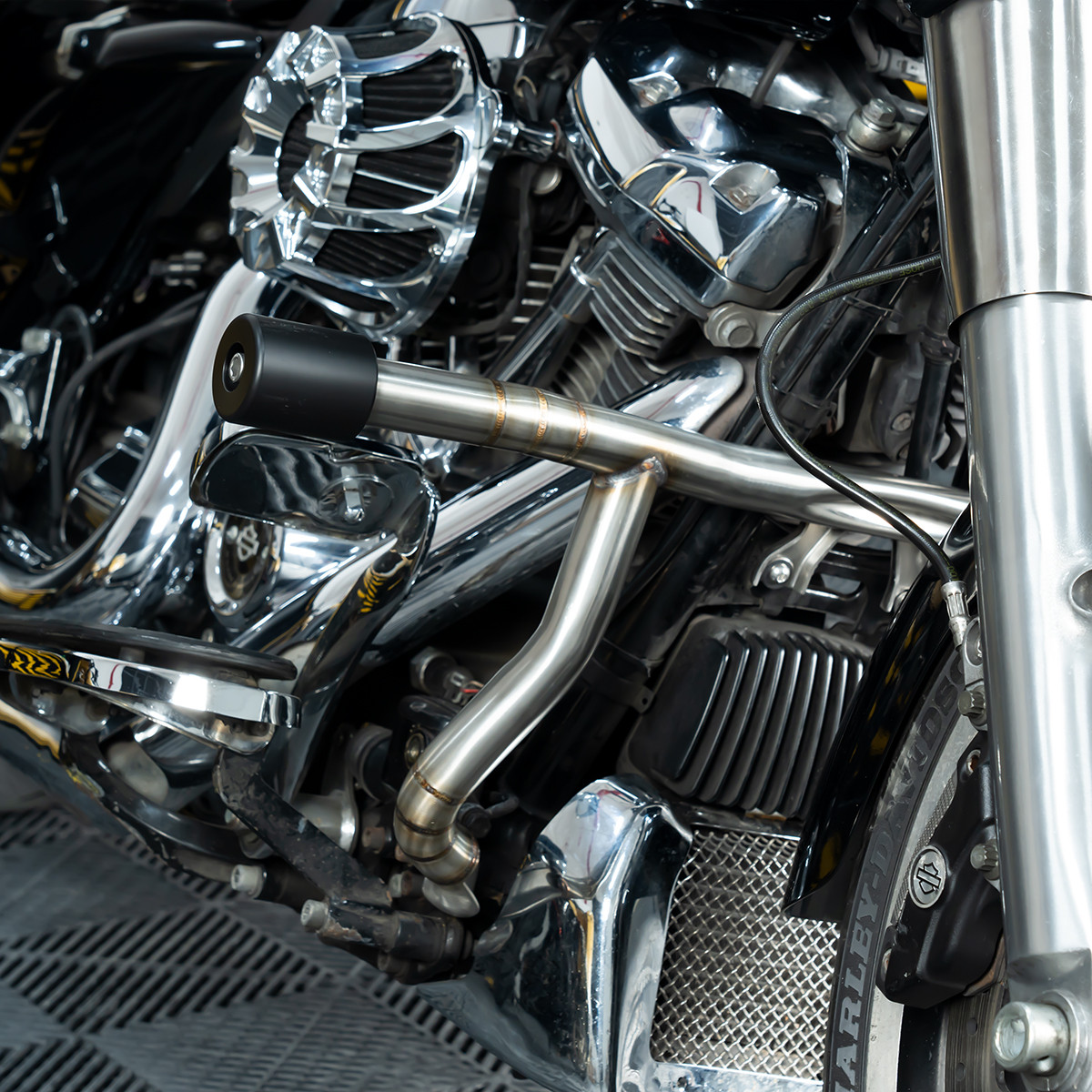 Hogworks Hogworkz® Stainless Level-up Performance Engine Guard for Harley® Touring '14-'25