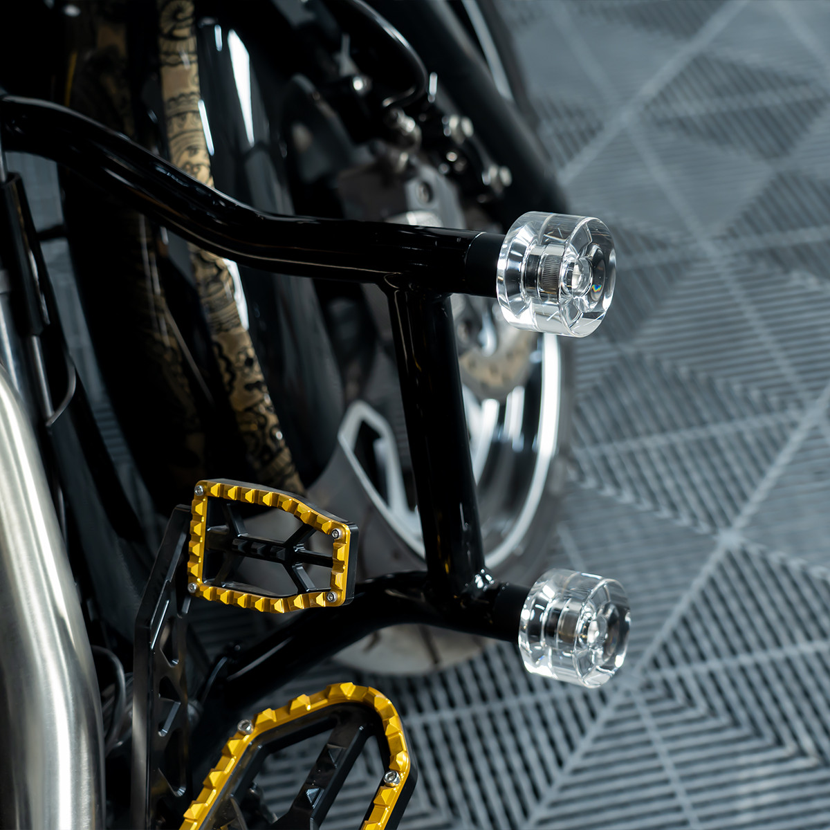 Hogworks Hogworkz® Wheelie Wheels for Performance Guards (pair) | Clear