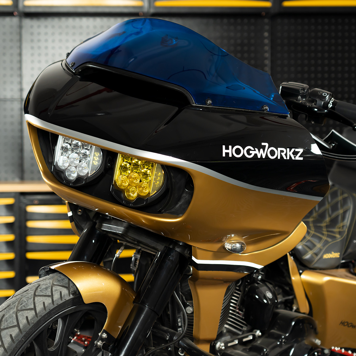 Hogworks Hogworkz® Flowz 7" Windshield for Harley® Road Glide '15-'25 | Blue