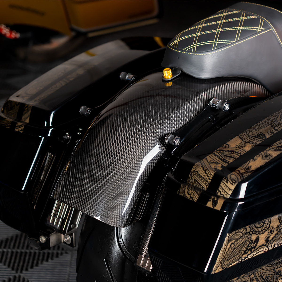 Hogworks Hogworkz® 100% Carbon Fiber Chopped Rear Fender for Harley® Touring '09-'25