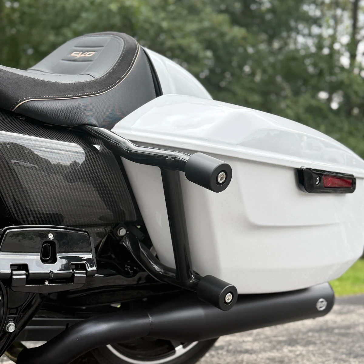 Hogworks Hogworkz® Black Double Barrel Saddlebag Guards for Harley® Touring '23.5-'25