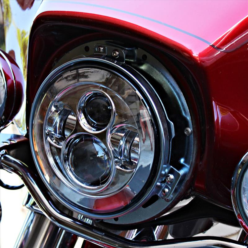 Hogworks Mounting Bracket & Ring for 7" Led Headlights P/N 68124-04b