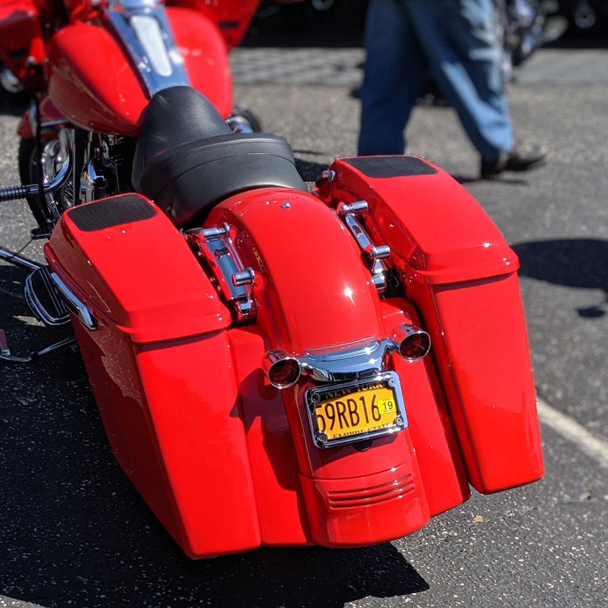 Hogworks Dual Blocked Extended 4" Stretched Saddlebags for Harley® Touring '14-'25