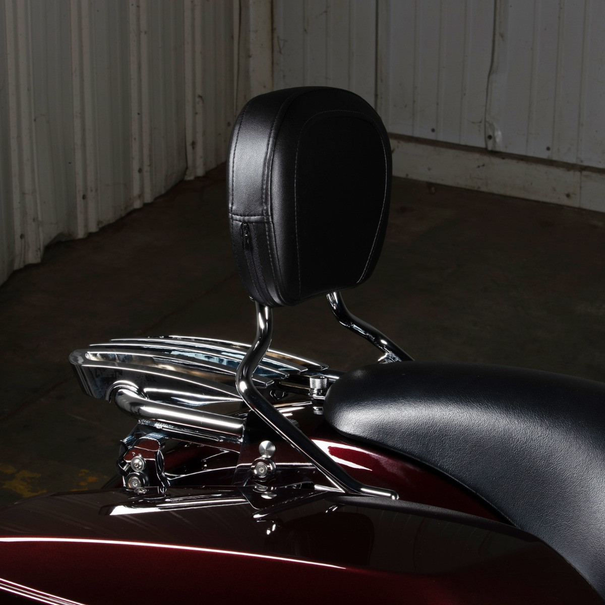 Hogworks Detachable Stealth B2 Luggage Rack for Harley® Touring '09-'25