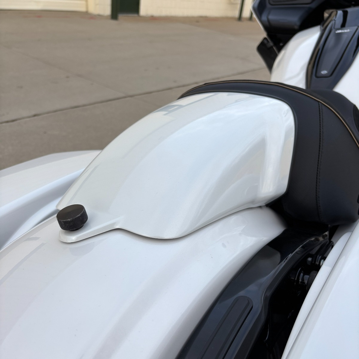 Hogworks Seat Cowl for Harley® Touring '23.5-'25